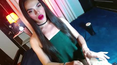 lovelymiss_shyna11 online show from February 27, 2025, 12:32 am