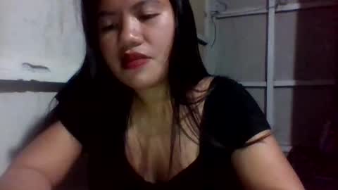 lovelymocha27s online show from October 10, 2025, 10:25 am
