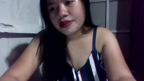 lovelymocha27s online show from November 22, 2025, 10:14 am