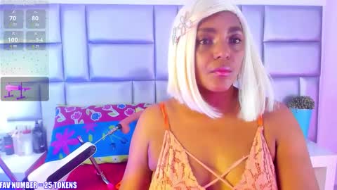 Nicky online show from November 13, 2025, 1:43 pm