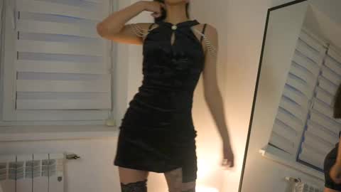 kim online show from February 24, 2025, 2:15 pm