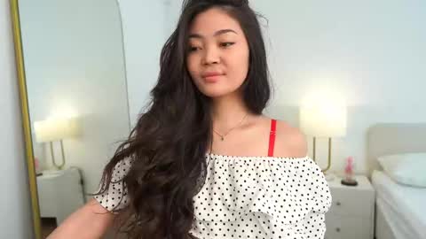 kim online show from February 9, 2026, 10:41 am