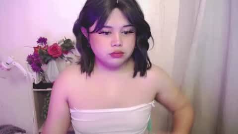 lovely online show from May 24, 2026, 5:51 pm