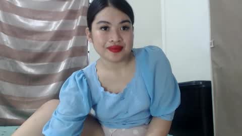 Snapshot of lovelyrhean chatting on May 11, 2026, 5:46 am Rhean online show from May 11, 2026, 5:46 am