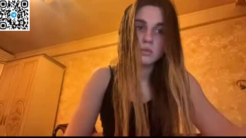 ELA online show from April 21, 2026, 6:34 pm