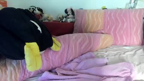 lovelywoman23 online show from February 8, 2025, 6:01 pm