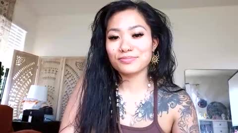 Snapshot of lovelyxmacii chatting on May 29, 2026, 10:52 pm lovelyxmacii online show from May 29, 2026, 10:52 pm
