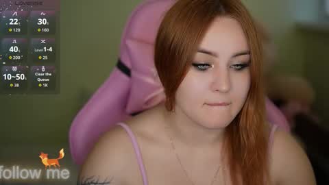 Snapshot of lovelyybell chatting on November 11, 2025, 11:43 am B E L L online show from November 11, 2025, 11:43 am