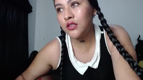 loveme_d online show from October 1, 2025, 2:45 pm