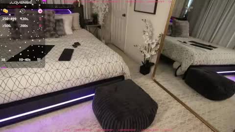 Scarlett online show from January 28, 2025, 2:31 pm