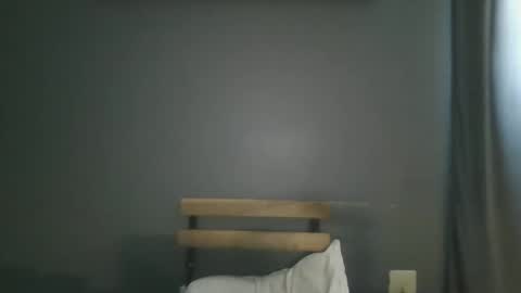 lovemyblackdickcum online show from February 23, 2026, 7:11 pm