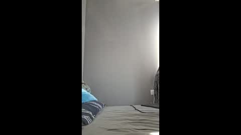 lovepussy9825 online show from March 2, 2026, 7:15 am