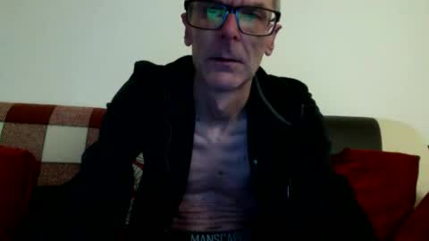 lovepvcearly50s online show from November 11, 2025, 7:58 pm