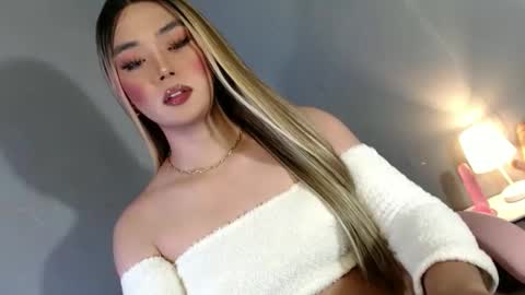 lovers moon22 online show from December 1, 2024, 10:21 pm