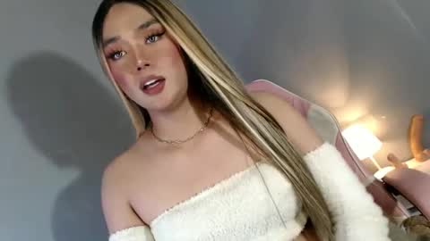 lovers moon22 online show from January 21, 2025, 3:59 am