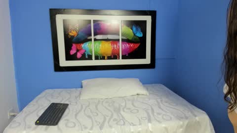 loversvalery online show from October 24, 2025, 12:34 pm