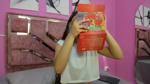 loversvalery online show from November 26, 2025, 12:17 pm