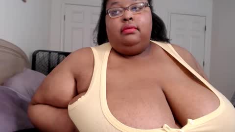 Alyson online show from February 13, 2026, 1:01 am