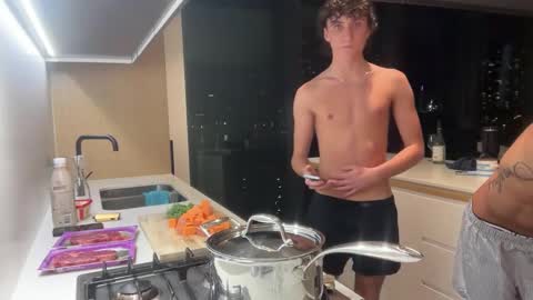 Leo Loves online show from September 29, 2025, 1:16 pm