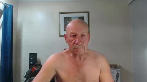 Lovesblackazz online show from February 21, 2025, 8:29 am