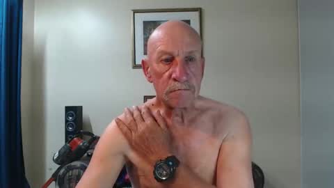 Lovesblackazz online show from November 7, 2025, 10:48 am