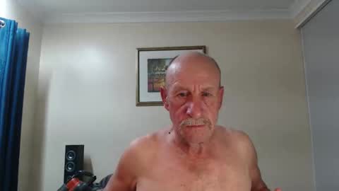 Lovesblackazz online show from April 24, 2026, 10:28 am