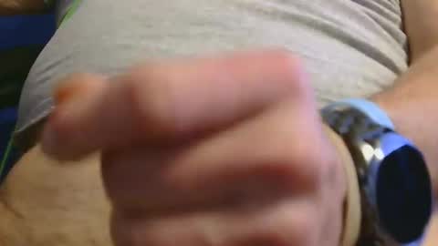 loveshismommy1871 online show from October 25, 2025, 9:28 am