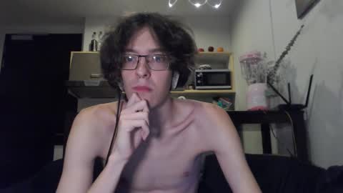 LovesomeCookie online show from September 8, 2025, 4:17 pm