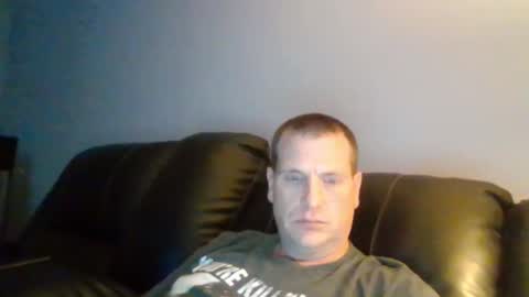 lovetocum37 online show from December 14, 2024, 4:01 am