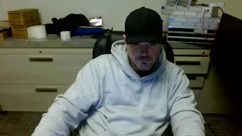 Snapshot of lovetofps chatting on May 26, 2026, 6:59 pm Love2Game online show from May 26, 2026, 6:59 pm