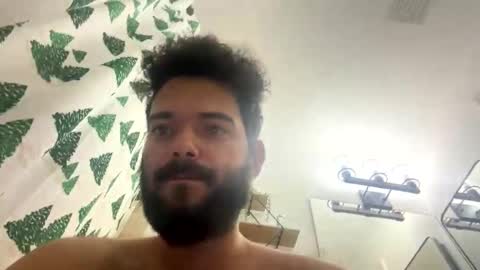 lovetopleaseyou4423 online show from April 18, 2026, 11:47 am