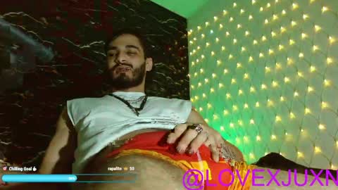 lovexjuxn77 online show from April 14, 2026, 6:14 pm