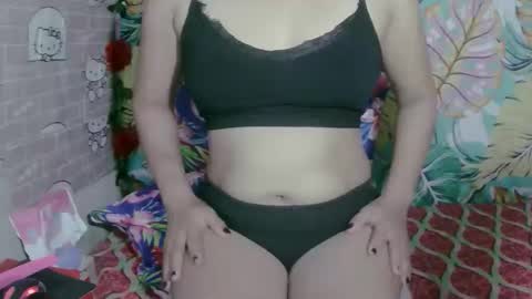 lovexx_69ass online show from November 23, 2025, 12:10 am