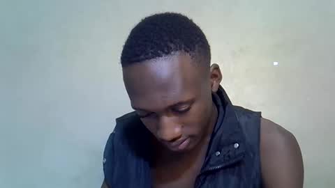 lovics online show from November 17, 2025, 5:19 pm