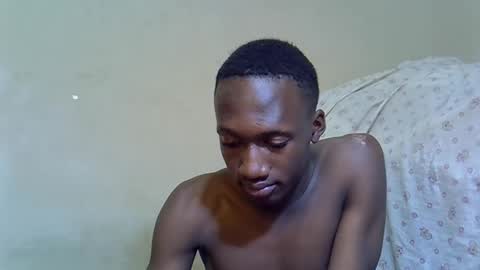 lovics online show from November 25, 2025, 7:03 pm