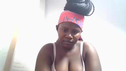 Snapshot of lovie_paula chatting on November 3, 2025, 2:07 pm lovie_paula online show from November 3, 2025, 2:07 pm