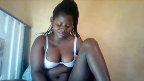 loviett online show from April 18, 2026, 11:38 pm