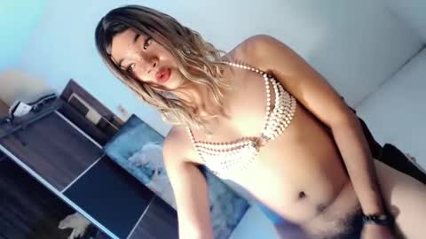 Lovingmonaru969 online show from October 6, 2025, 11:29 am