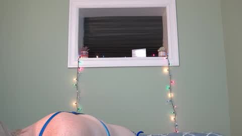 Summer online show from December 16, 2024, 10:34 pm