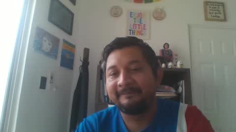 lpmauriciosantamaria online show from June 1, 2026, 2:41 pm