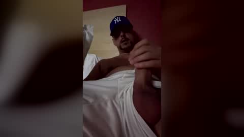 Sexy Hot Hairy Man online show from July 28, 2026, 11:15 pm