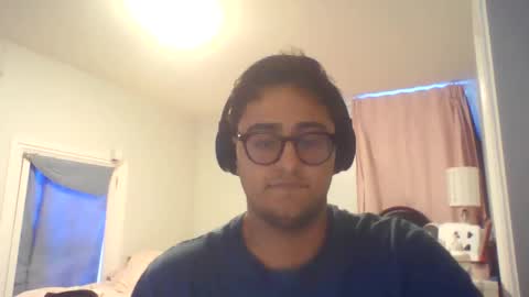 lpop81020 online show from October 23, 2025, 9:13 pm