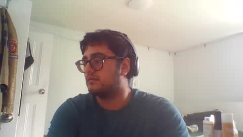 Snapshot of lpop81020 chatting on February 7, 2026, 6:44 pm lpop81020 online show from February 7, 2026, 6:44 pm