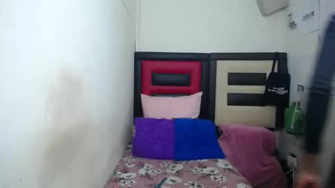 lsnnickykhanyile online show from March 17, 2026, 8:56 pm