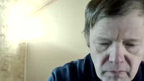 lu485947452685193669 online show from April 7, 2026, 4:18 pm