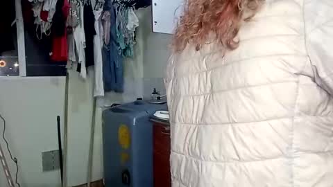 luana363 online show from December 18, 2024, 3:04 am