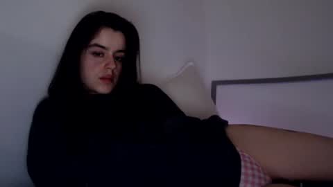 luana online show from February 5, 2025, 1:15 am