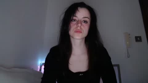 luana online show from September 28, 2025, 9:31 pm