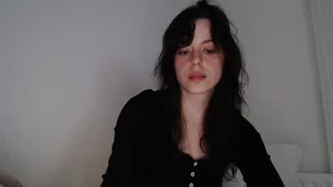 luana online show from October 2, 2025, 9:55 pm