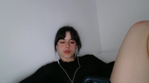 Snapshot of luana789 chatting on May 2, 2026, 9:31 pm luana online show from May 2, 2026, 9:31 pm